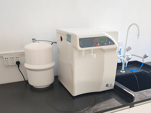 超纯水仪